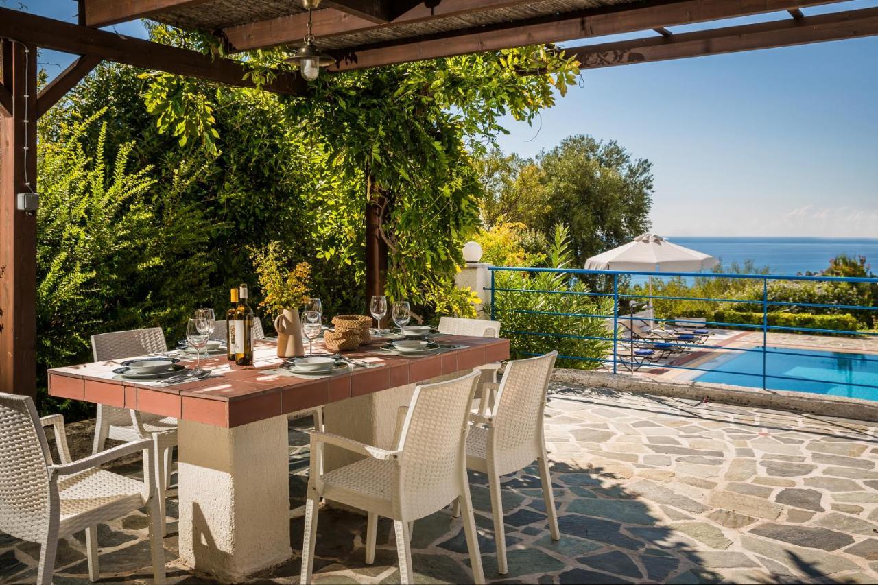 Villa Rudi Trapezaki  Exterior photo